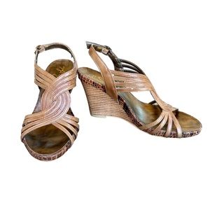 ROMANTIC SOLES Women's Wedge Strappy Sandals Caramel Brown Size 7B